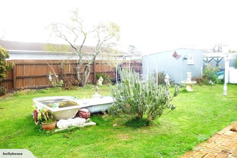 Photo of property in 30 Rhodes Street, Waimate, 7924