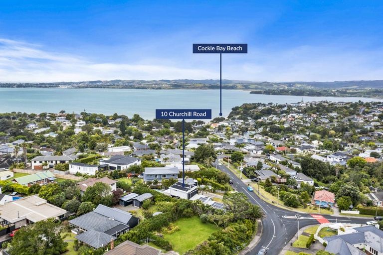 Photo of property in 10 Churchill Road, Cockle Bay, Auckland, 2014