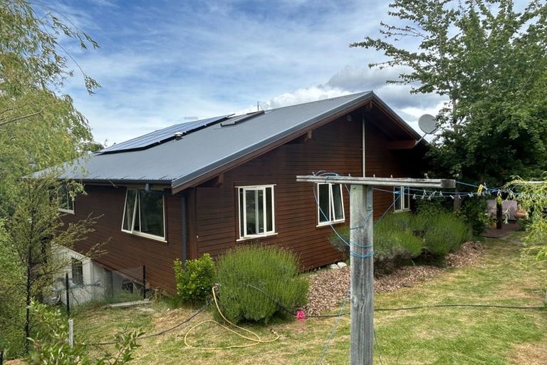 Photo of property in 42 Charles Court, Lake Hawea, Wanaka, 9382