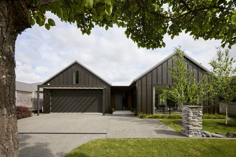 Photo of property in 158 Lakes Boulevard, Pyes Pa, Tauranga, 3112