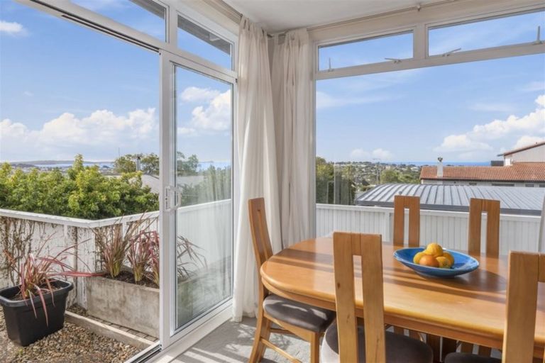 Photo of property in 1/30 Summit Drive, Torbay, Auckland, 0630