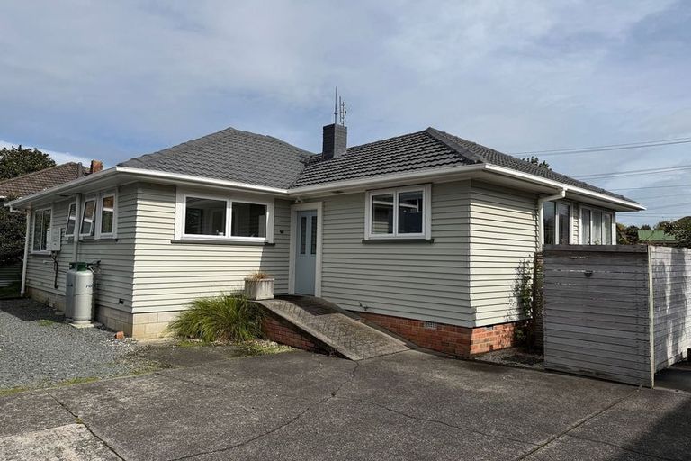 Photo of property in 1/64 Opaheke Road, Opaheke, Papakura, 2113