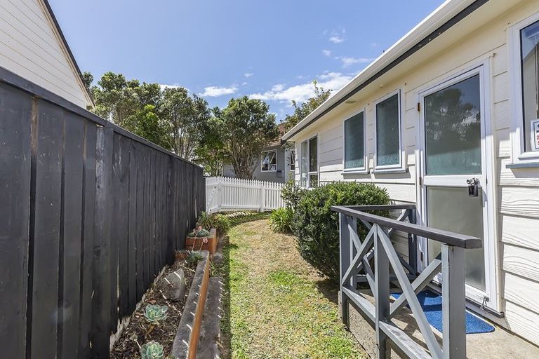 Photo of property in 9 Mako View, Titahi Bay, Porirua, 5022