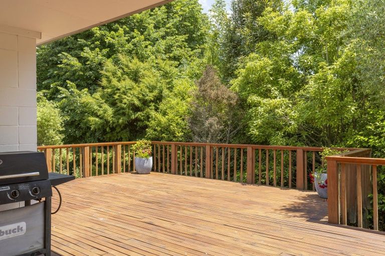 Photo of property in 72 Ridgetop Way, Oruanui, Taupo, 3384