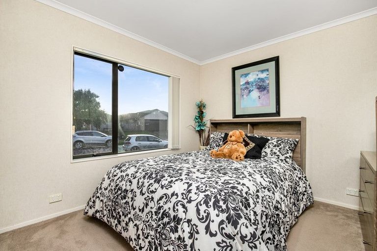 Photo of property in 23 Foxlaw Street, Randwick Park, Auckland, 2105