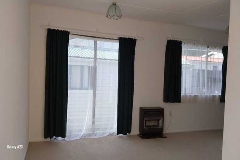 Photo of property in 278 Wellington Road, Wainuiomata, Lower Hutt, 5014