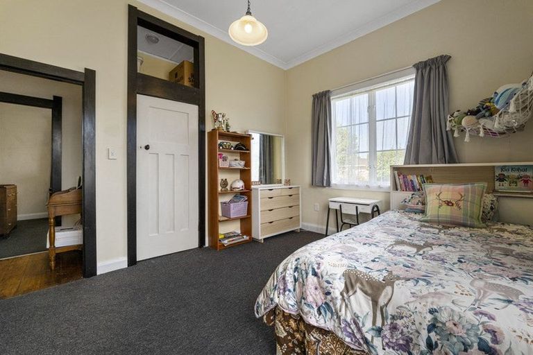 Photo of property in 16 Falstaff Street, Stratford, 4332