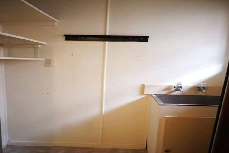 Photo of property in 1/14 Aotea Road, Glen Eden, Auckland, 0602