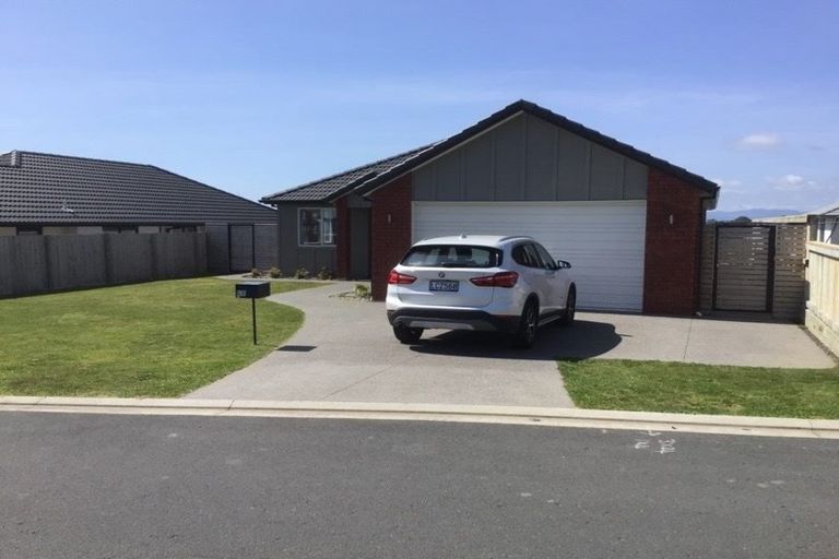 Photo of property in 43 Bert Wall Drive, Omokoroa, 3114
