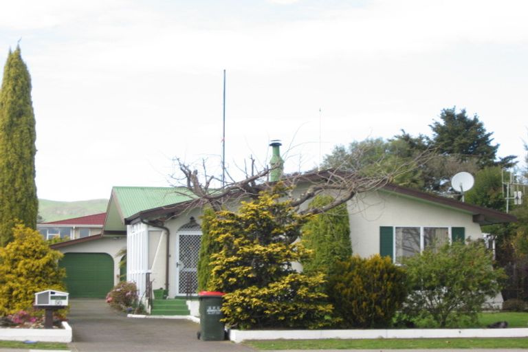 Photo of property in 50 Napier Road, Havelock North, 4130