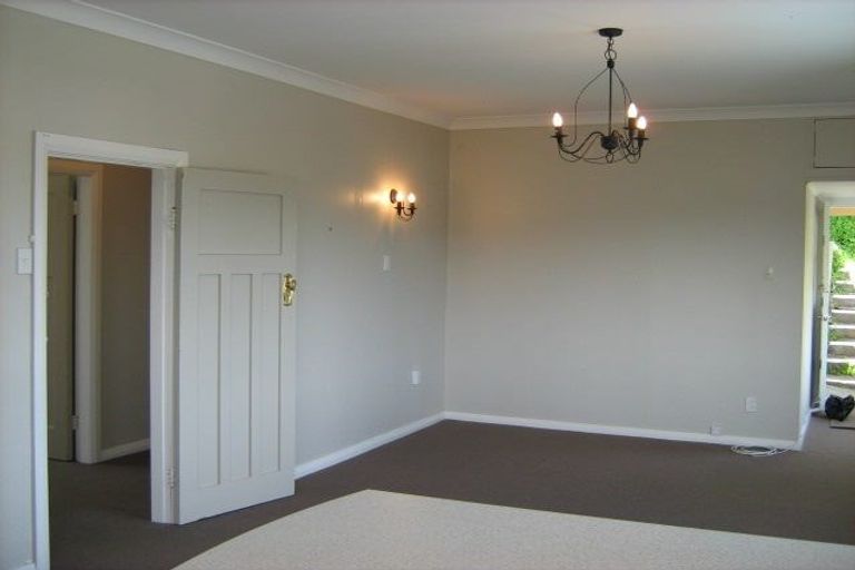 Photo of property in 49 Pembroke Road, Northland, Wellington, 6012