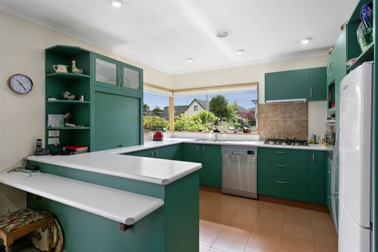 Photo of property in 2/59 Rokino Road, Hilltop, Taupo, 3330