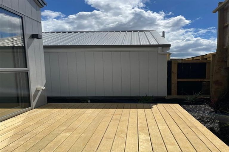 Photo of property in 18 Oopunga Road, Pukekohe, 2120
