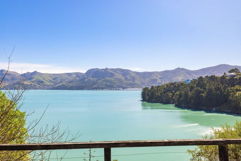 Photo of property in 279 Marine Drive, Charteris Bay, Lyttelton, 8971