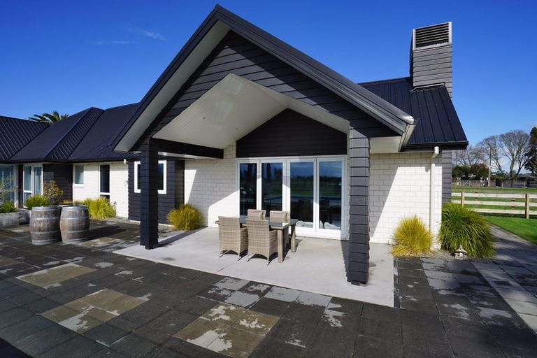 Photo of property in 298 Marshmeadow Road, Newstead, Hamilton, 3286