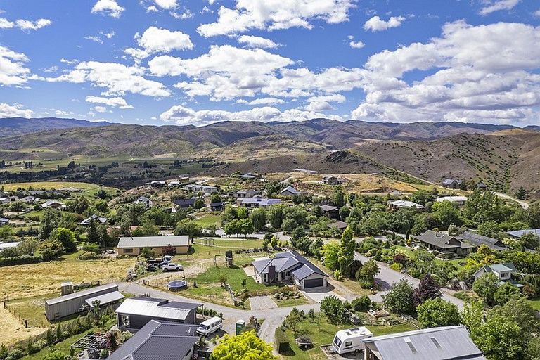 Photo of property in 2 Prospect Lane, Bannockburn, Cromwell, 9384