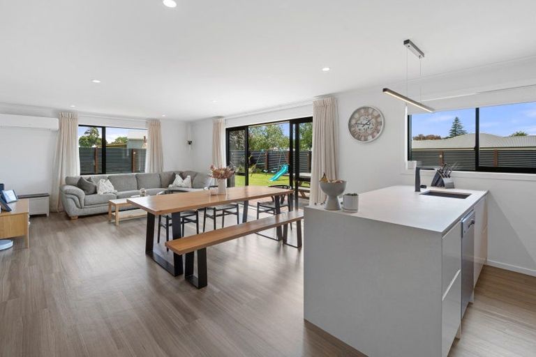 Photo of property in 8 Old Orchard Road, Solway, Masterton, 5810