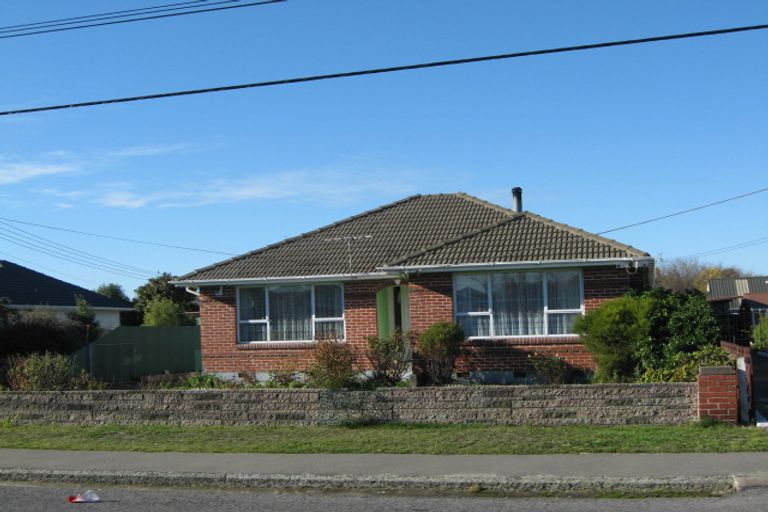 Photo of property in 71 Palmers Road, New Brighton, Christchurch, 8083