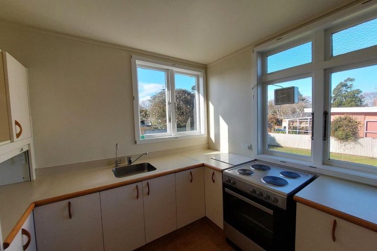 Photo of property in 44a Collins Street, Hawera, 4610