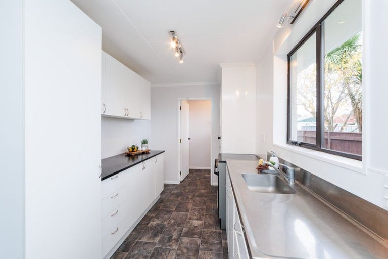 Photo of property in 60b Rhodes Drive, Kelvin Grove, Palmerston North, 4414