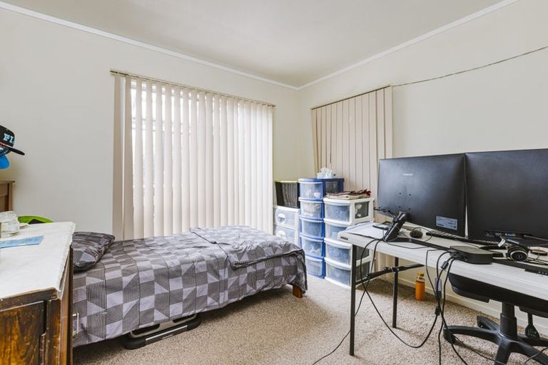 Photo of property in 1/9 Cambourne Road, Papatoetoe, Auckland, 2025