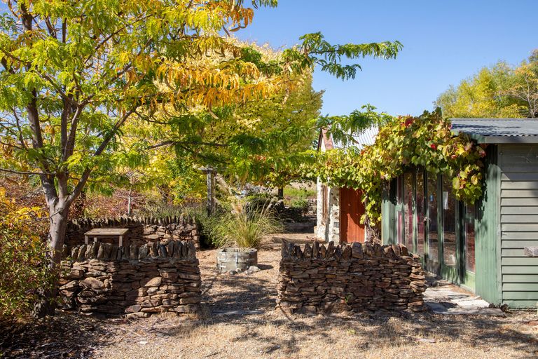 Photo of property in 67 Ferris Road, Springvale, Alexandra, 9393