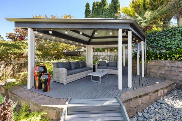 Photo of property in 62 Cairns Crescent, Rototuna, Hamilton, 3210