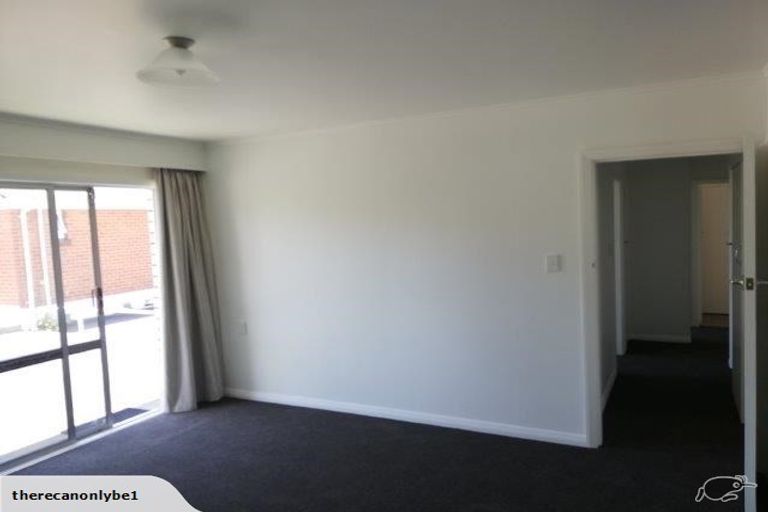 Photo of property in 61 Williams Street, Cambridge, 3434