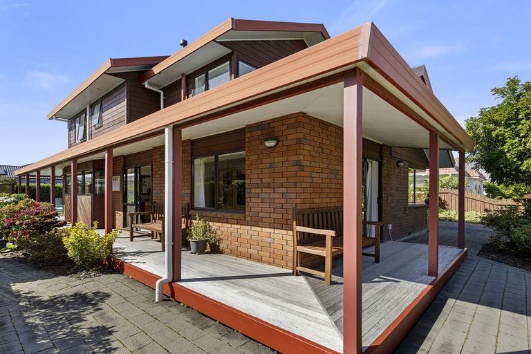 Photo of property in 28 De Menech Grove, Avalon, Lower Hutt, 5011
