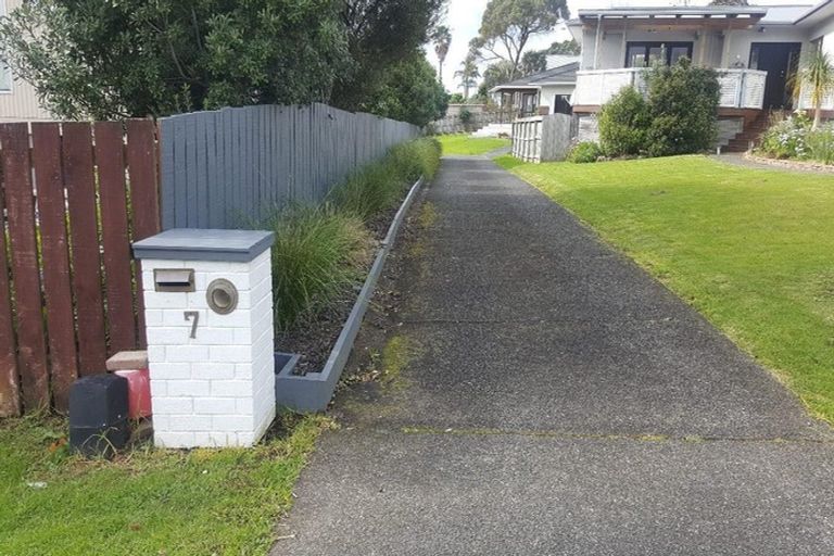 Photo of property in 7 Bay Vista Drive, Red Beach, 0932