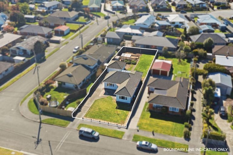 Photo of property in 26 Bampton Street, Burwood, Christchurch, 8061