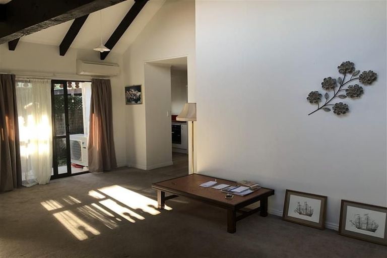 Photo of property in 1/169 Tahunanui Drive, Tahunanui, Nelson, 7011