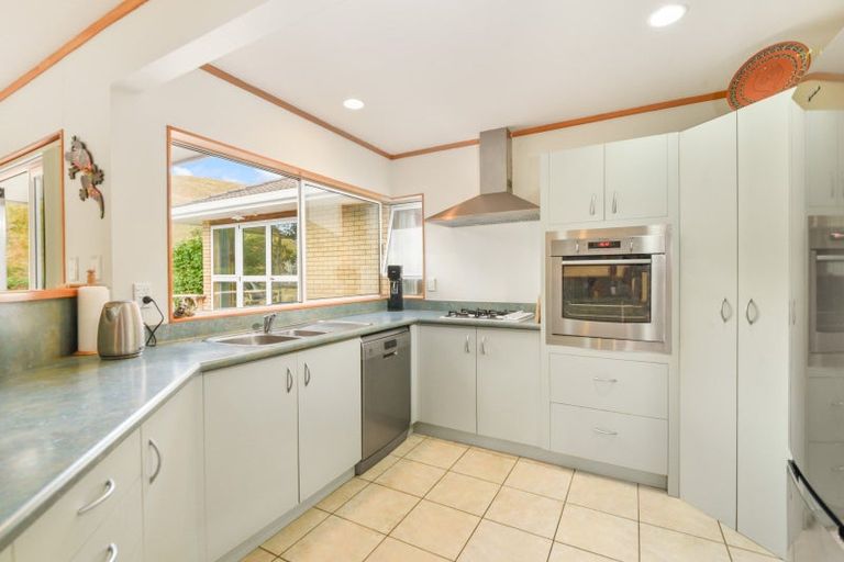 Photo of property in 12 Forest Place, Lynmore, Rotorua, 3010