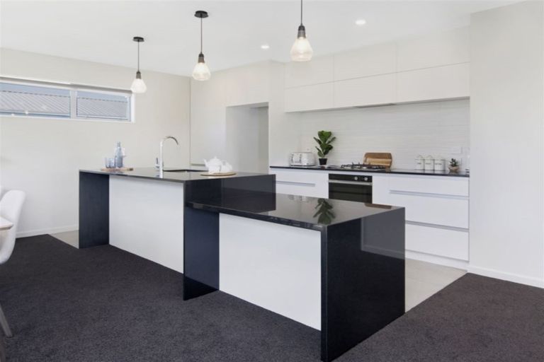 Photo of property in 16 Kingsbridge West, Burwood, Christchurch, 8083