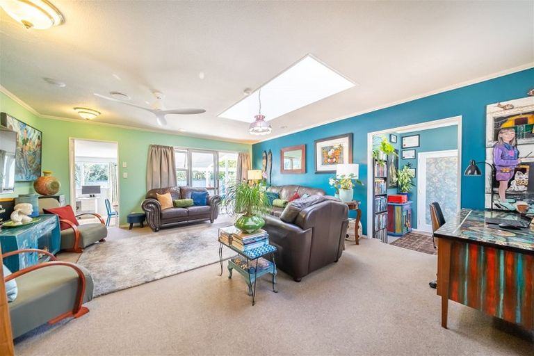 Photo of property in 3 Wyoming Grove, Totara Park, Upper Hutt, 5018