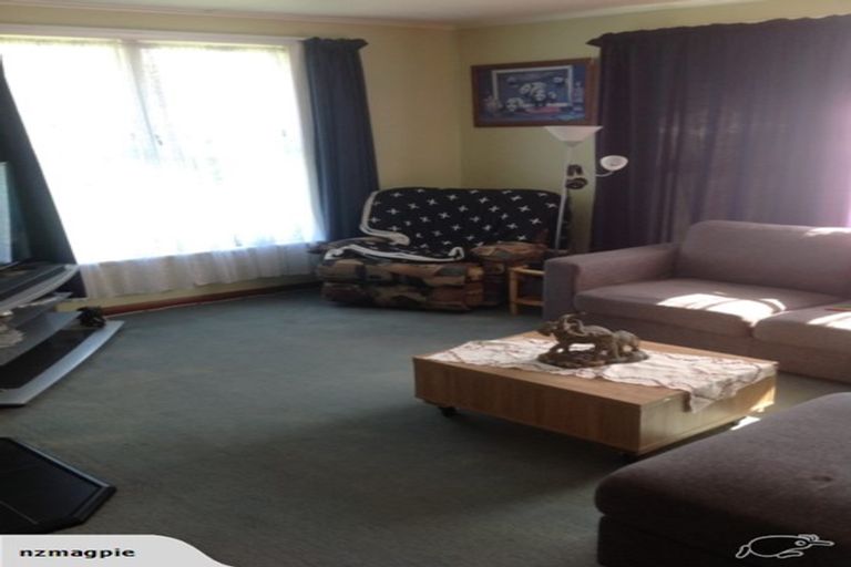 Photo of property in 9 Colonel Place, Featherston, 5710