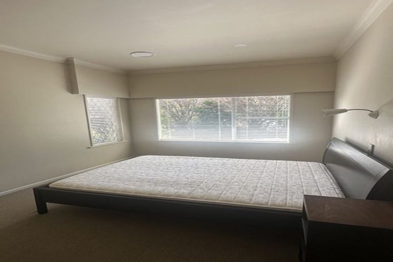 Photo of property in 28 Muritai Crescent, Havelock North, 4130