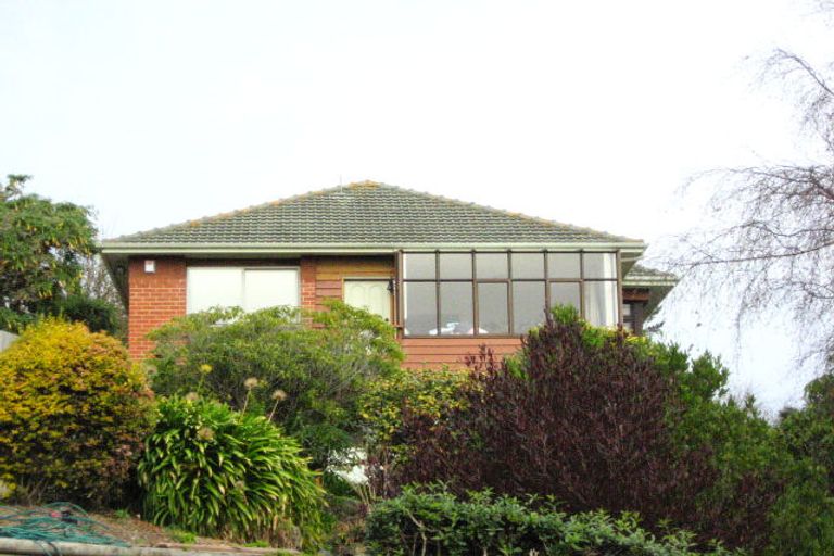 Photo of property in 6 Porterfield Street, Macandrew Bay, Dunedin, 9014