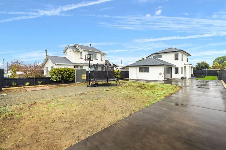 Photo of property in 299 Burwood Road, Burwood, Christchurch, 8083