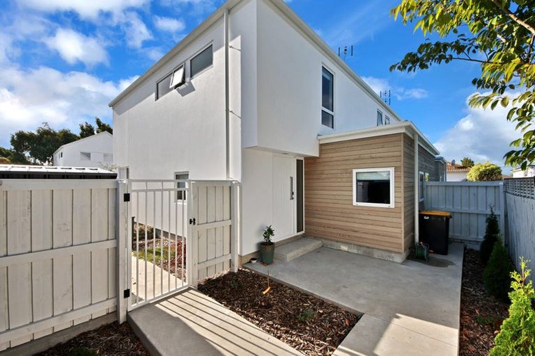 Photo of property in 6/24 Dampier Street, Woolston, Christchurch, 8023