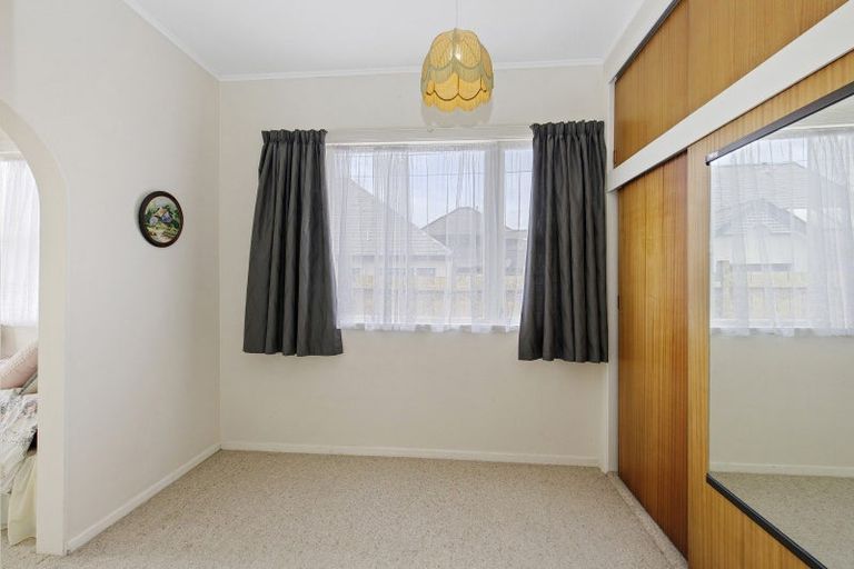 Photo of property in 92 Pretoria Street, Hutt Central, Lower Hutt, 5010