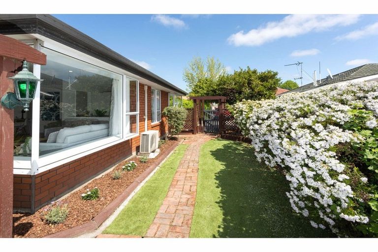 Photo of property in 2/546 Cranford Street, Papanui, Christchurch, 8052