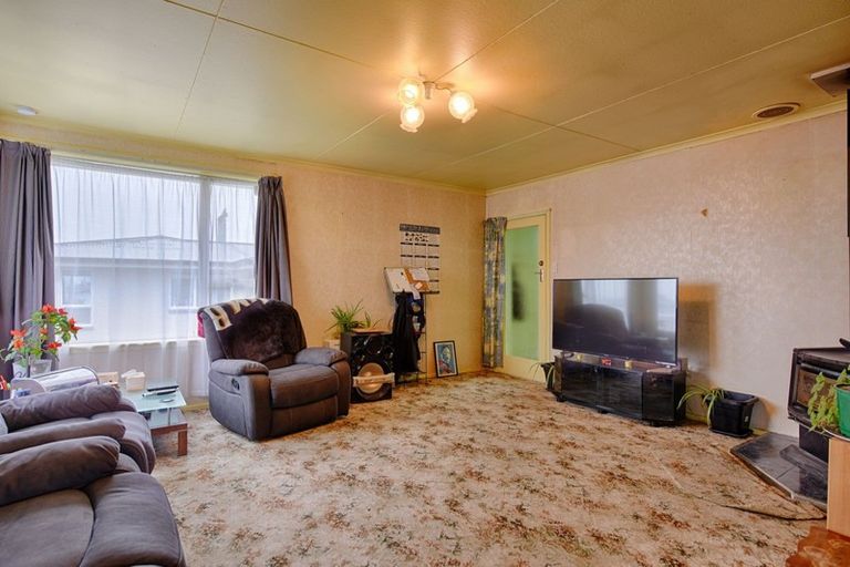 Photo of property in 16 Walker Street, East Gore, Gore, 9710