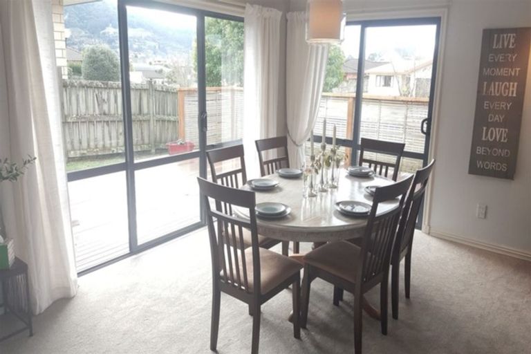 Photo of property in 1 Hoyte Place, Pukehangi, Rotorua, 3015