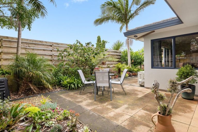 Photo of property in 291 Gravatt Road, Papamoa Beach, Papamoa, 3118