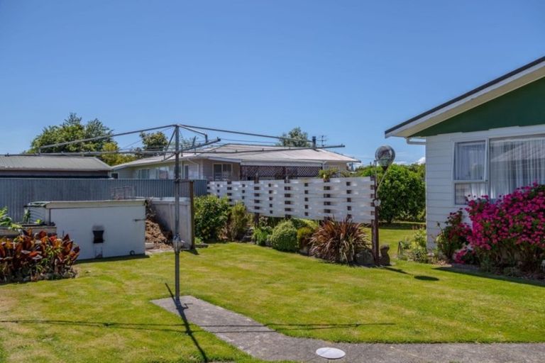 Photo of property in 8 Booth Street, Carterton, 5713