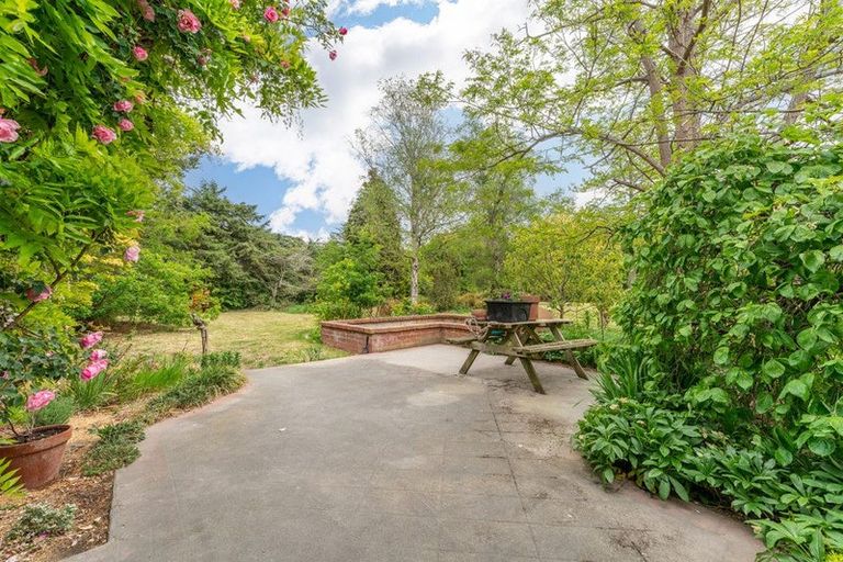 Photo of property in 52 Levels Plain Road, Levels, Timaru, 7975