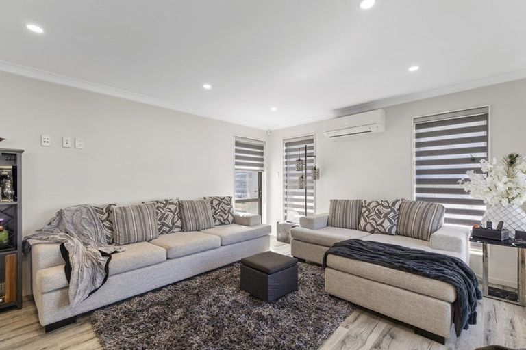 Photo of property in 14a Charntay Avenue, Clover Park, Auckland, 2019