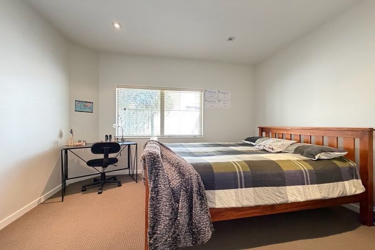 Photo of property in 43 Furlong Crescent, Churton Park, Wellington, 6037