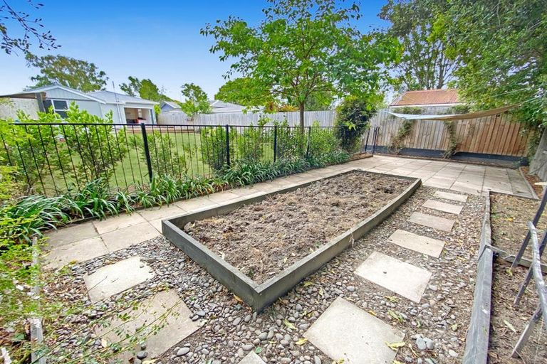 Photo of property in 42 Huxley Street, Sydenham, Christchurch, 8023